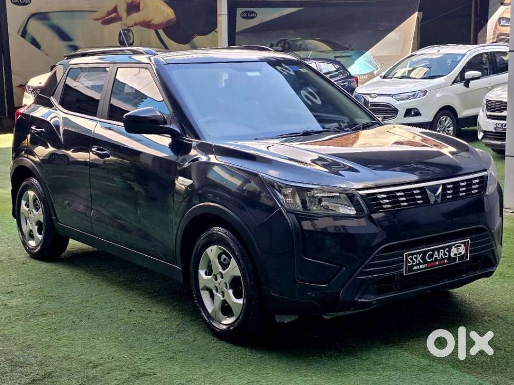 Mahindra Xuv300 W6, 2024, Petrol