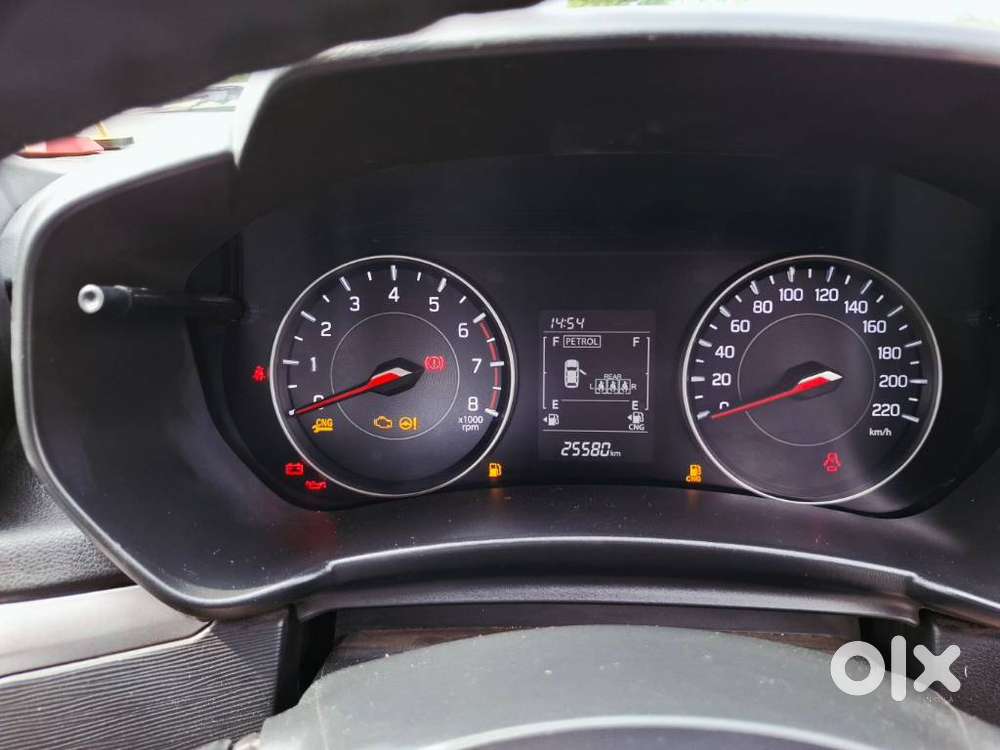 Maruti Suzuki Swift Dzire 1.3 Vxi, 2025, Cng & Hybrids