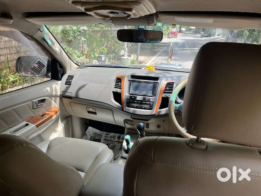 Toyota Fortuner 3.0 4x4 Manual, 2011, Diesel