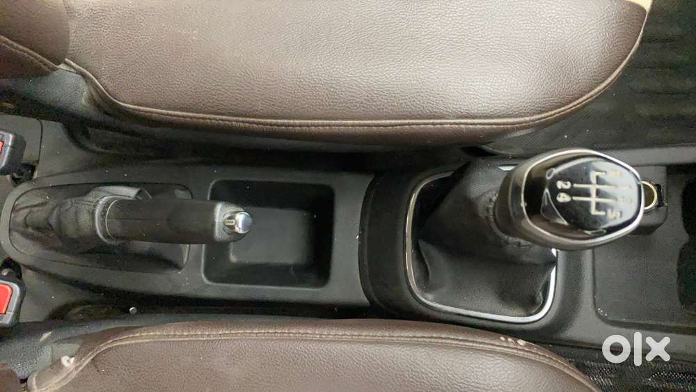 Renault Kwid 2015-2019 1.0 Rxt (o), 2018, Petrol