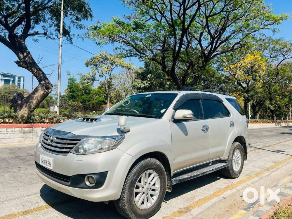 Toyota Fortuner 3.0 4x4 Manual, 2013, Diesel