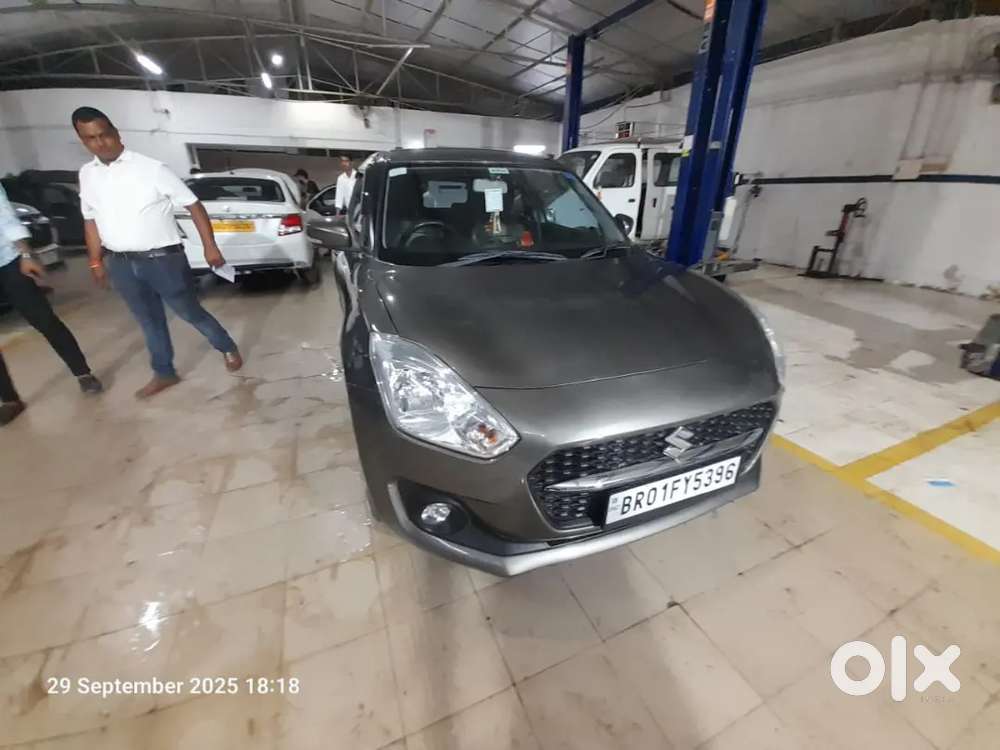 Maruti Suzuki Swift 2023 Petrol 27000 Km Driven