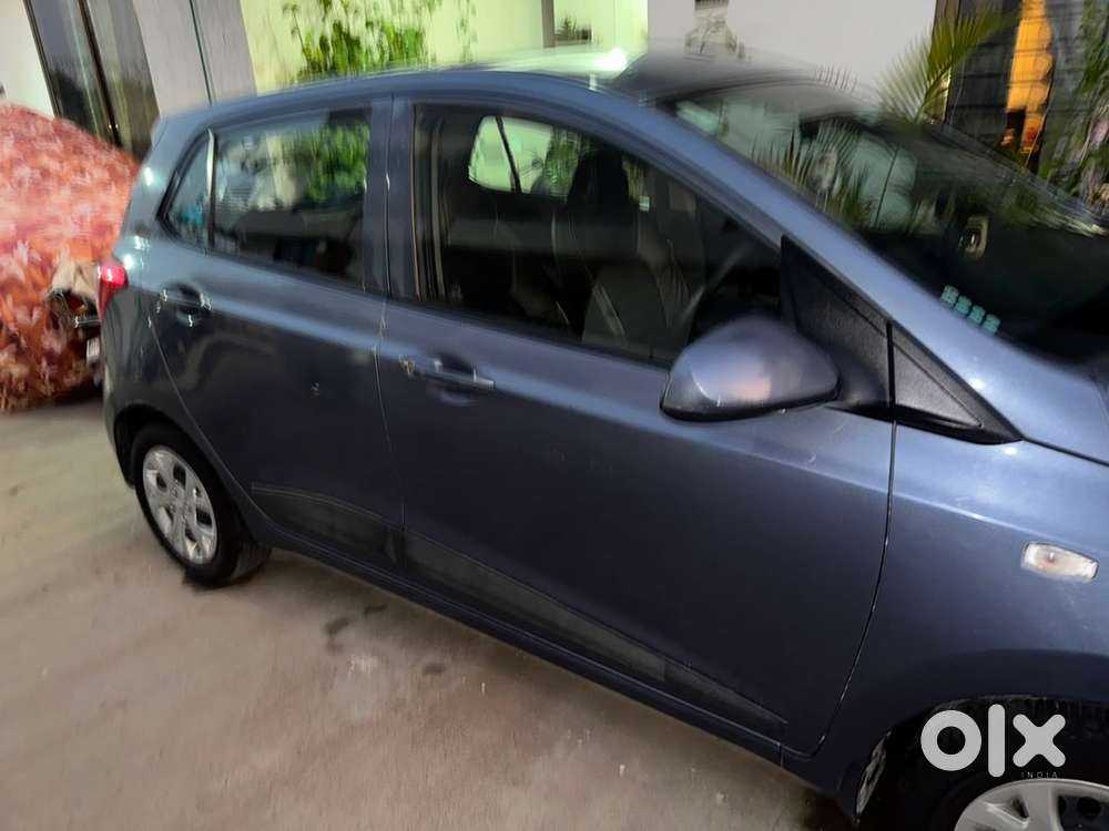 Hyundai Grand I10 2014 Petrol 35600 Km Driven Well Maintained