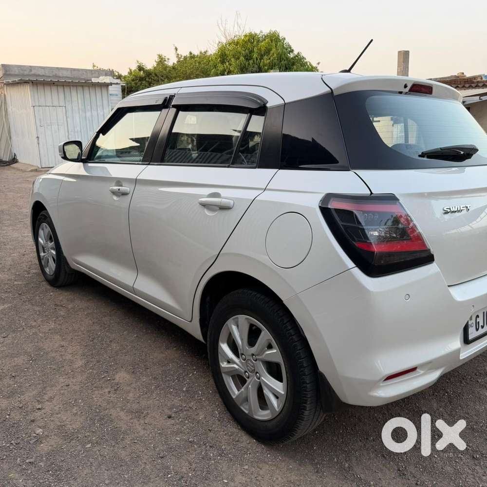 Maruti Suzuki Swift 2021-2024 Zxi Cng, 2025, Cng & Hybrids