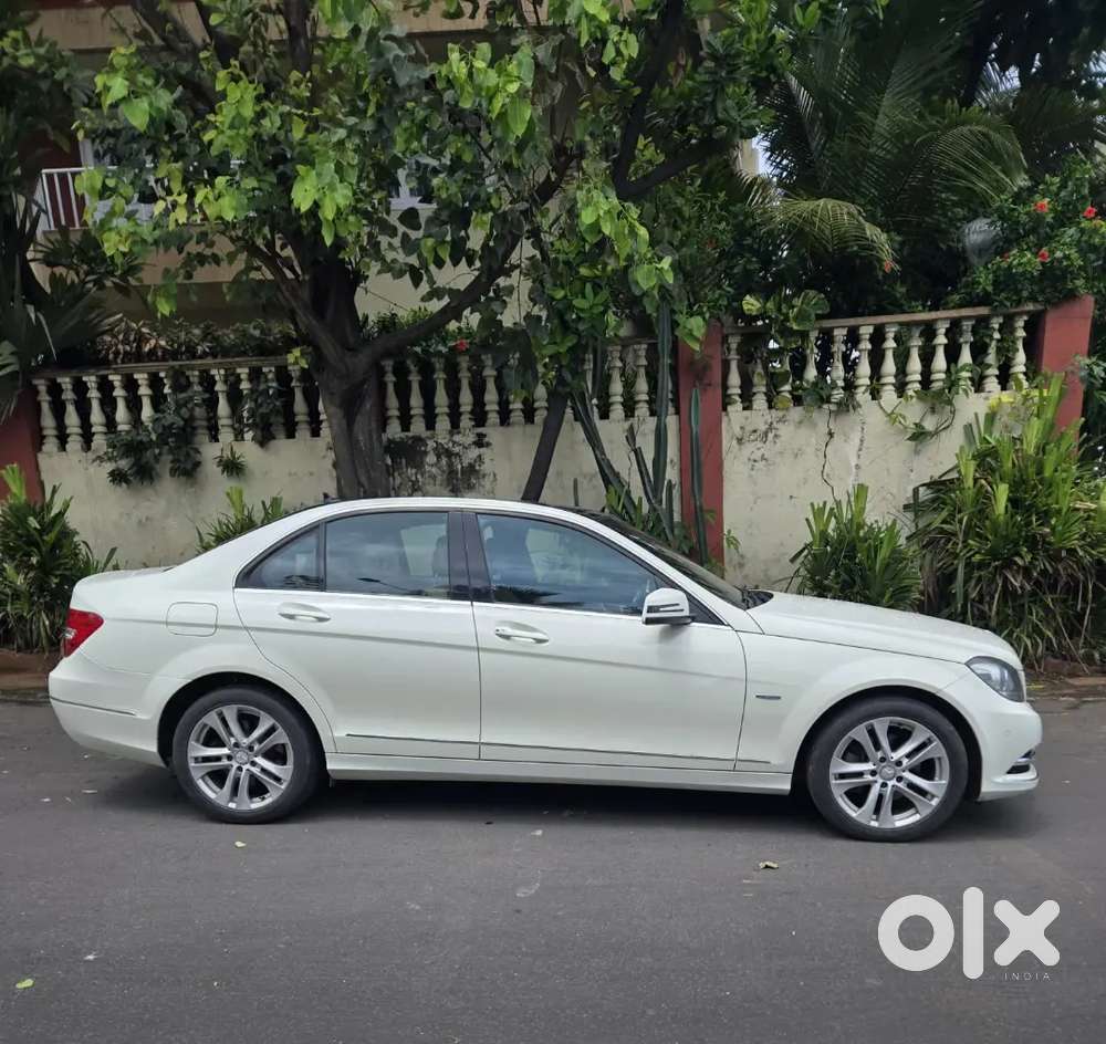 Mercedes-benz C-class 2011