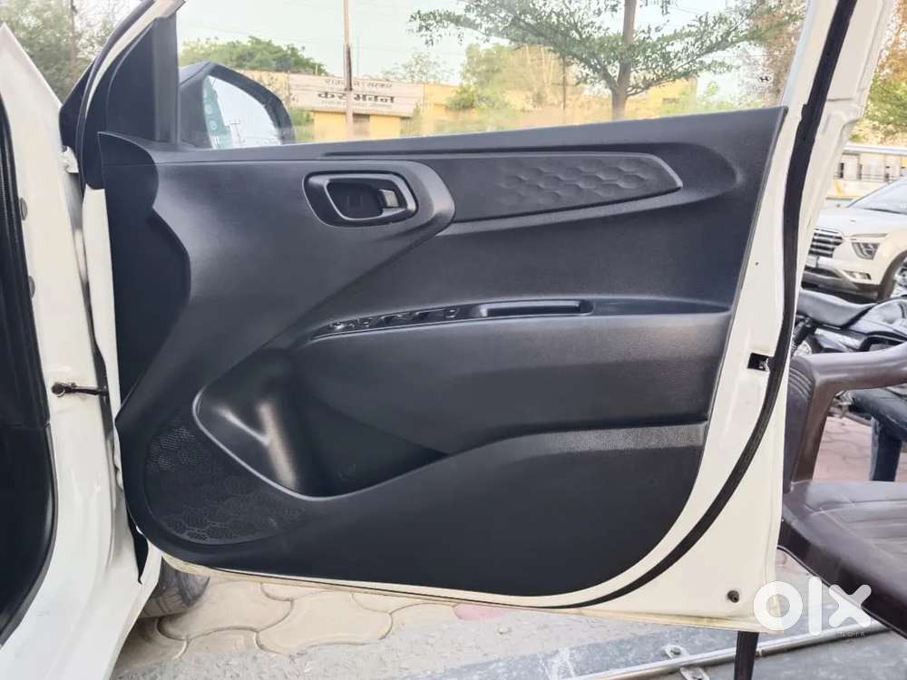 Tata Punch Pure, 2022, Petrol