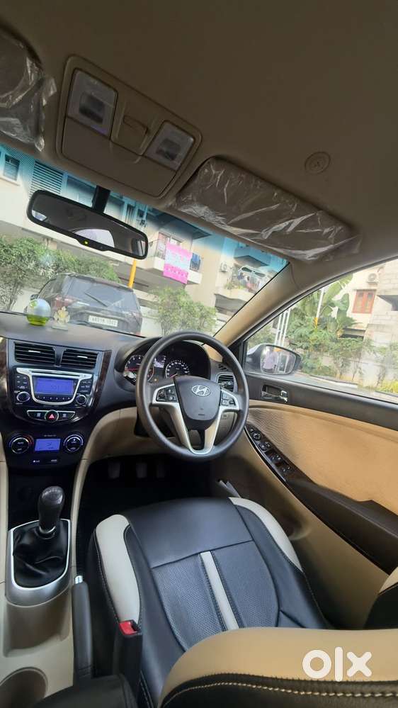 Hyundai Verna Vtvt 1.6 Sx, 2015, Petrol