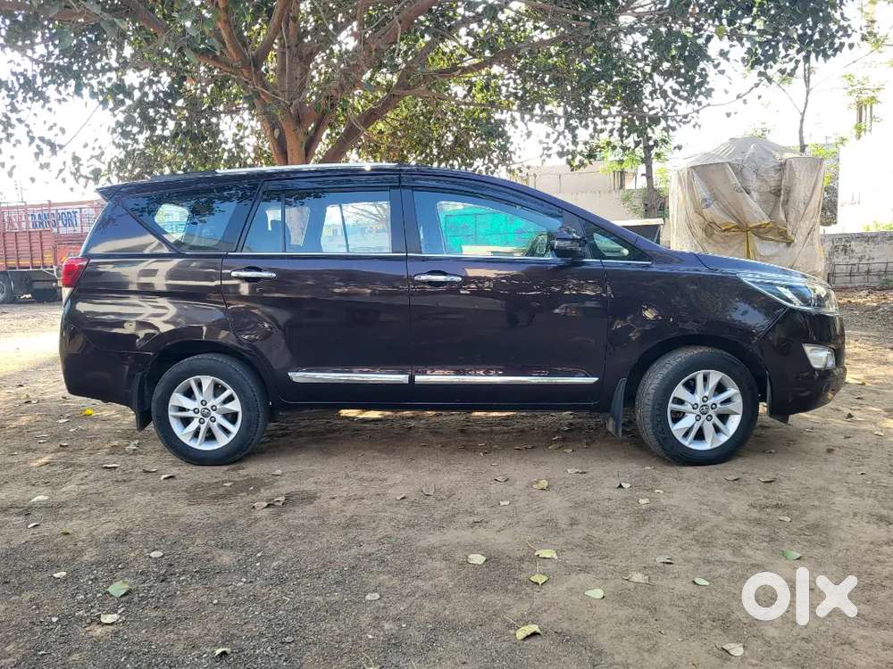 Innova Crysta Forst Owner 2.8 Vx