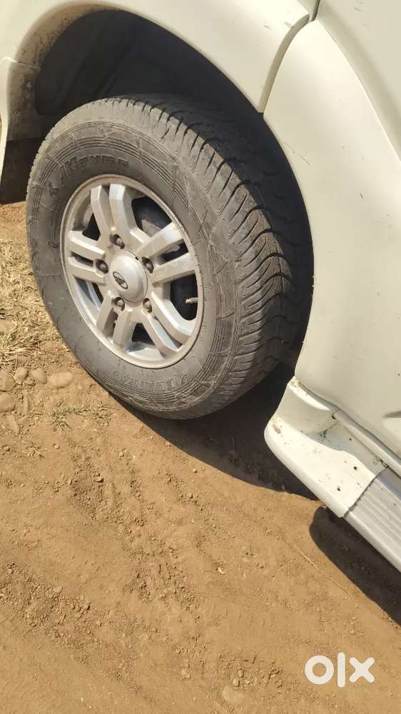 Mahindra Scorpio Vlx 2013