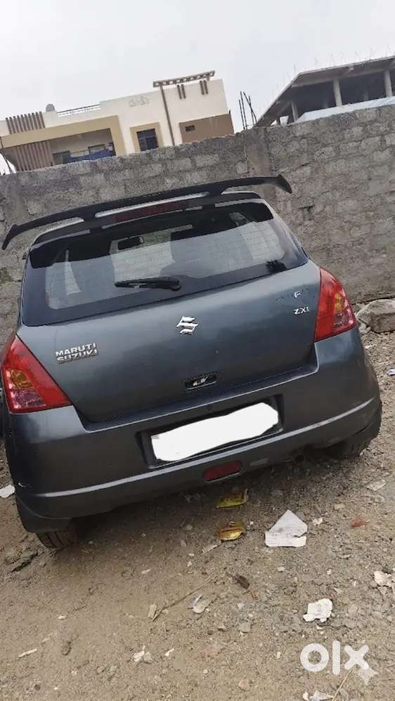 Maruti Swift Zxi Petrol 2005