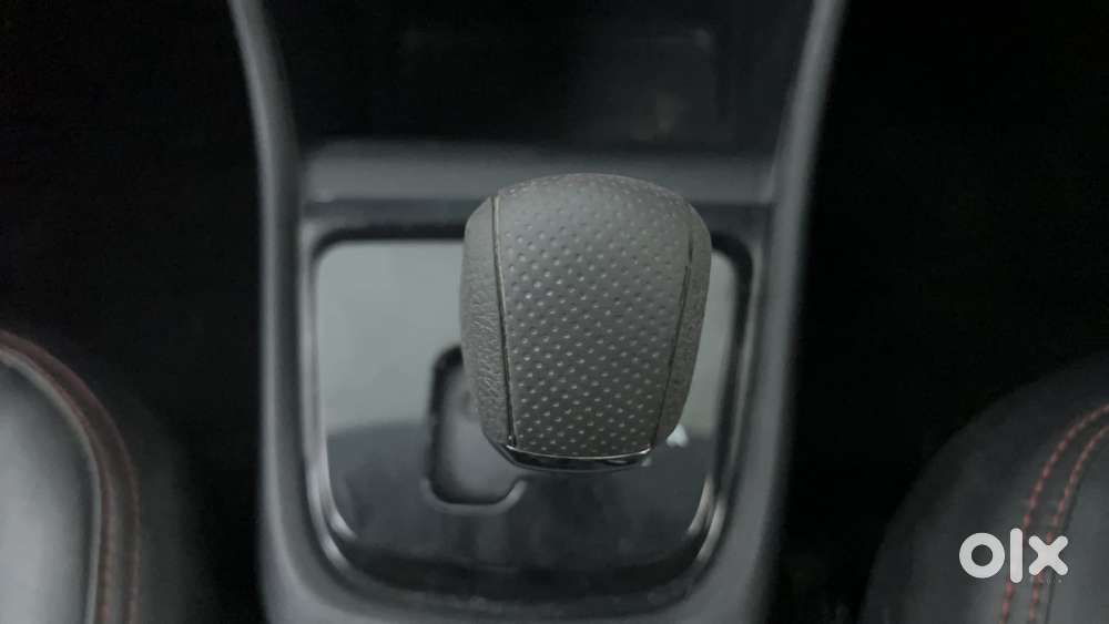 Tata Punch Accomplished Amt, 2023, Petrol