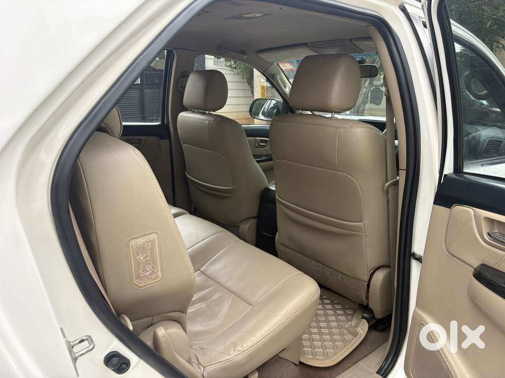 Toyota Fortuner 4x2 Manual, 2014, Diesel