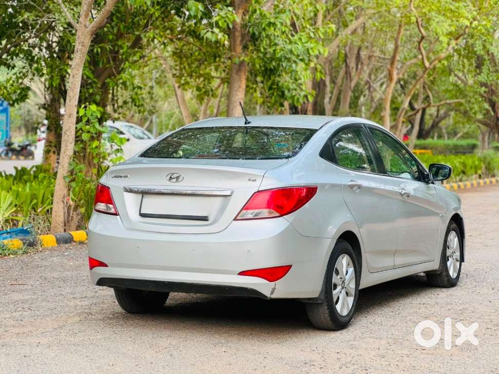 Hyundai Verna 1.6 Vtvt At Sx, 2016, Petrol