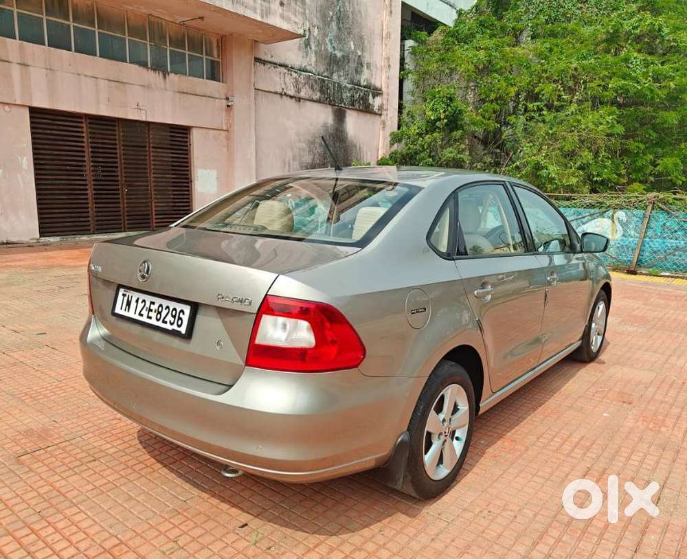 Skoda Rapid 2013-2016 1.6 Mpi At Elegance, 2014, Petrol