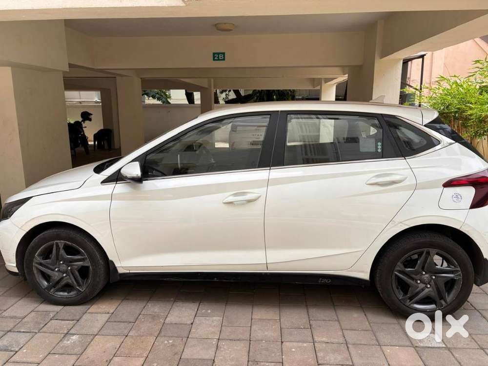 Hyundai I20 Sportz 1.2 Ivt - 2021 Model Year
