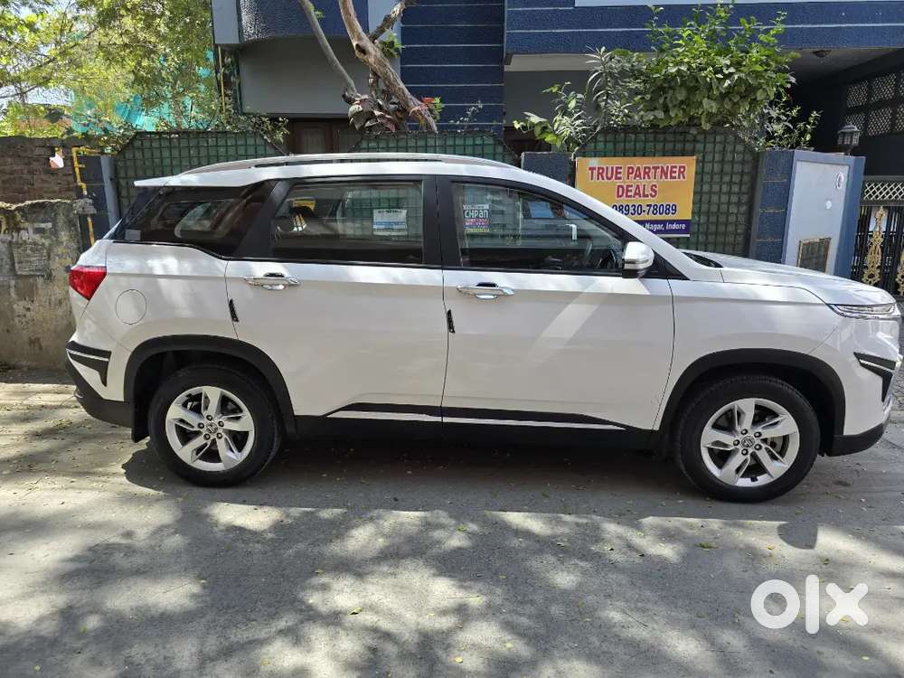 Mg Hector 1.5 Shine Petrol 28000 Km Driven