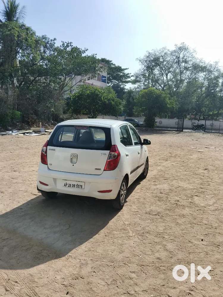 Hyundai I10 2013 Petrol 80000 Km Driven