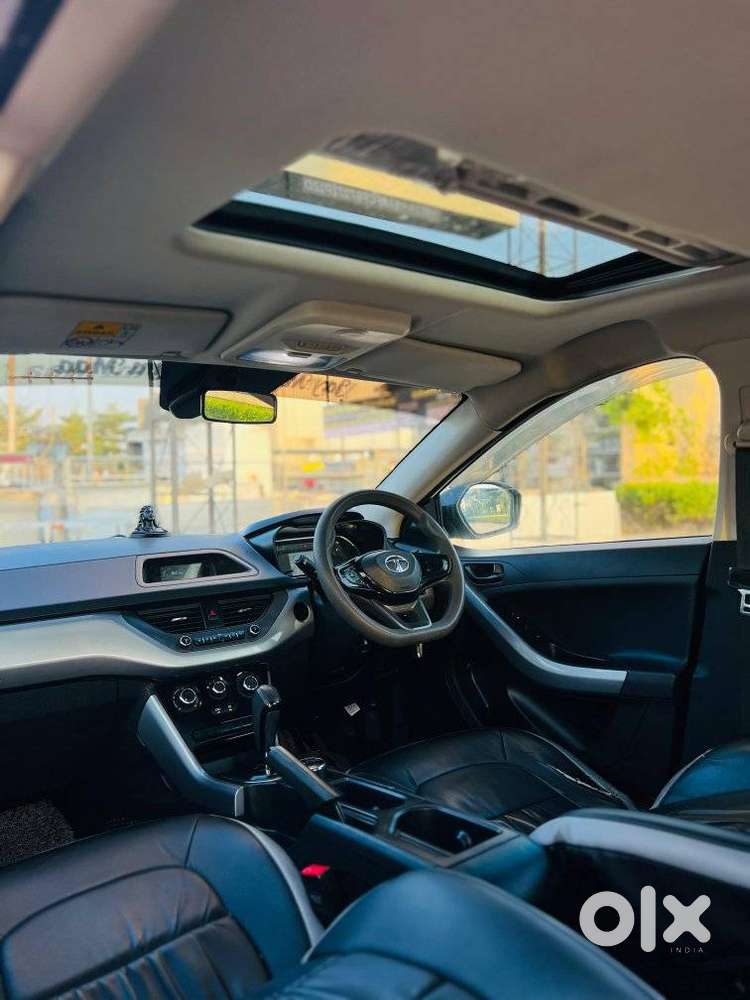 Tata Nexon 1.2 Revotron Xma Amt (s), 2022, Diesel
