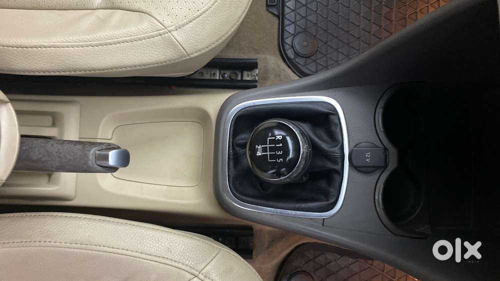 Volkswagen Vento 2013-2015 1.6 Highline, 2015, Petrol