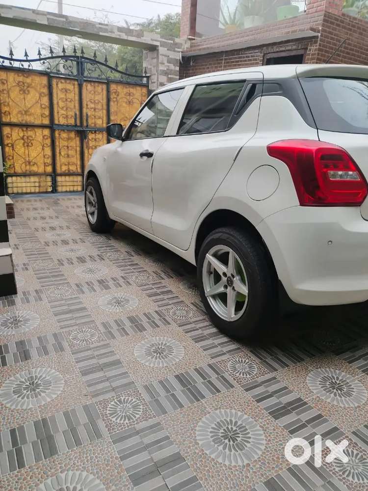 Maruti Suzuki Swift 2022 Petrol 48600 Km Driven