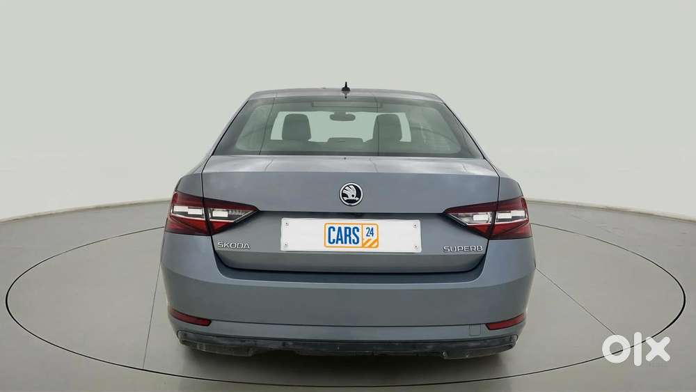 Skoda Superb Lk 1.8 Tsi At, 2018, Petrol