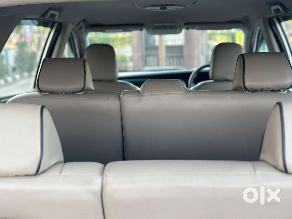 Mahindra Marazzo M6 8str, 2019, Diesel