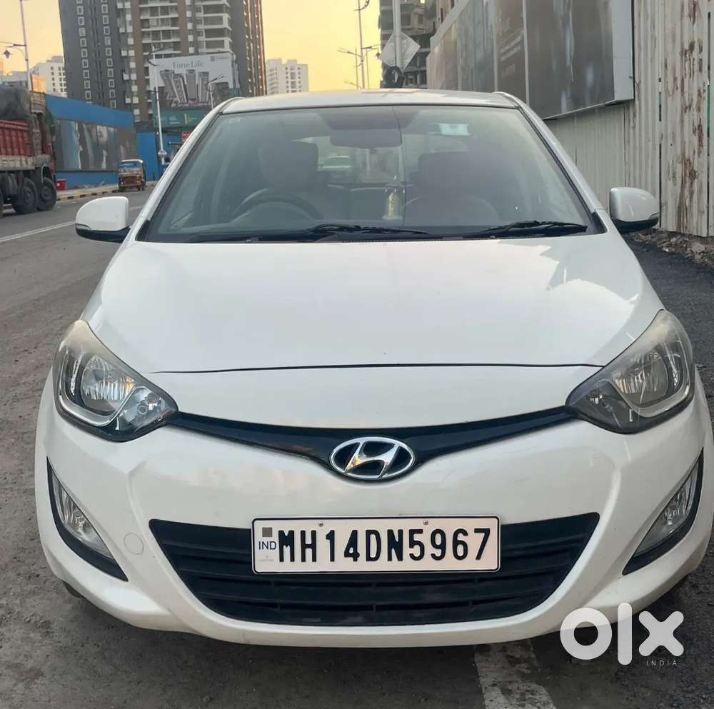 Hyundai I20
2012
Sportz 1.2 
Petrol + Cng
1st Owner
Only 77000/- Km