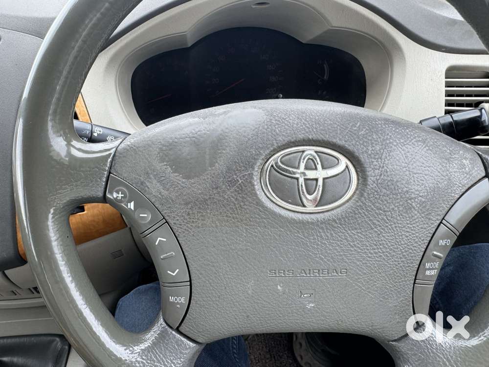 Toyota Innova 2.5 V 7 Str, 2011, Diesel