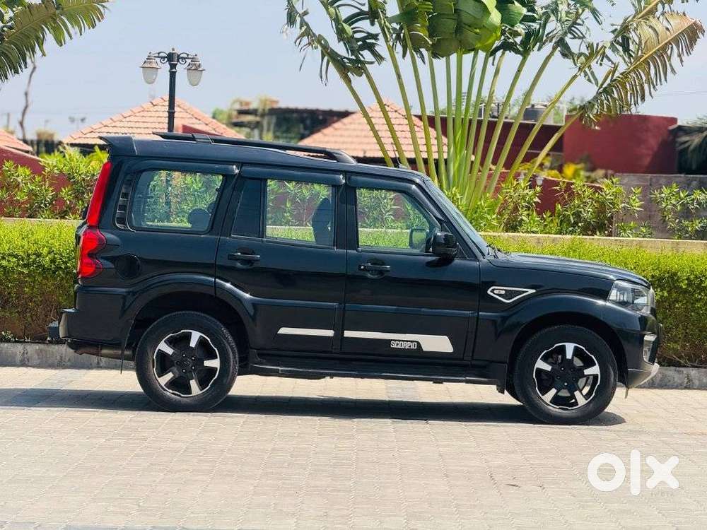 Mahindra Scorpio Classic 2.2 S 11 Mt 7 Cc, 2023, Diesel