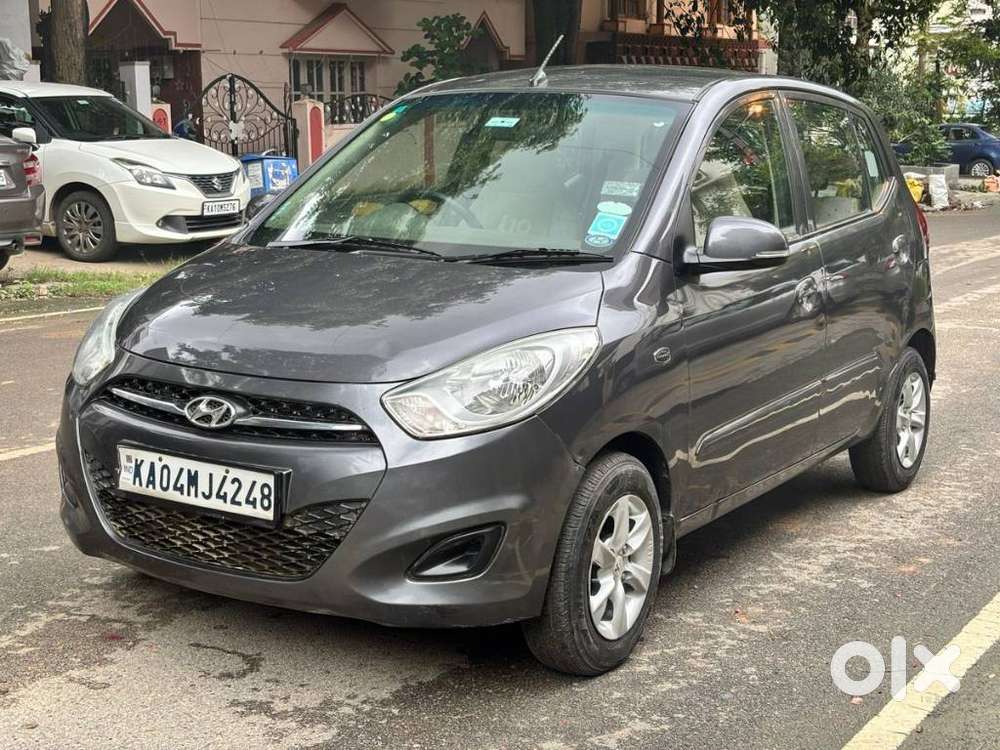 Hyundai I10 Sportz At, 2011, Petrol
