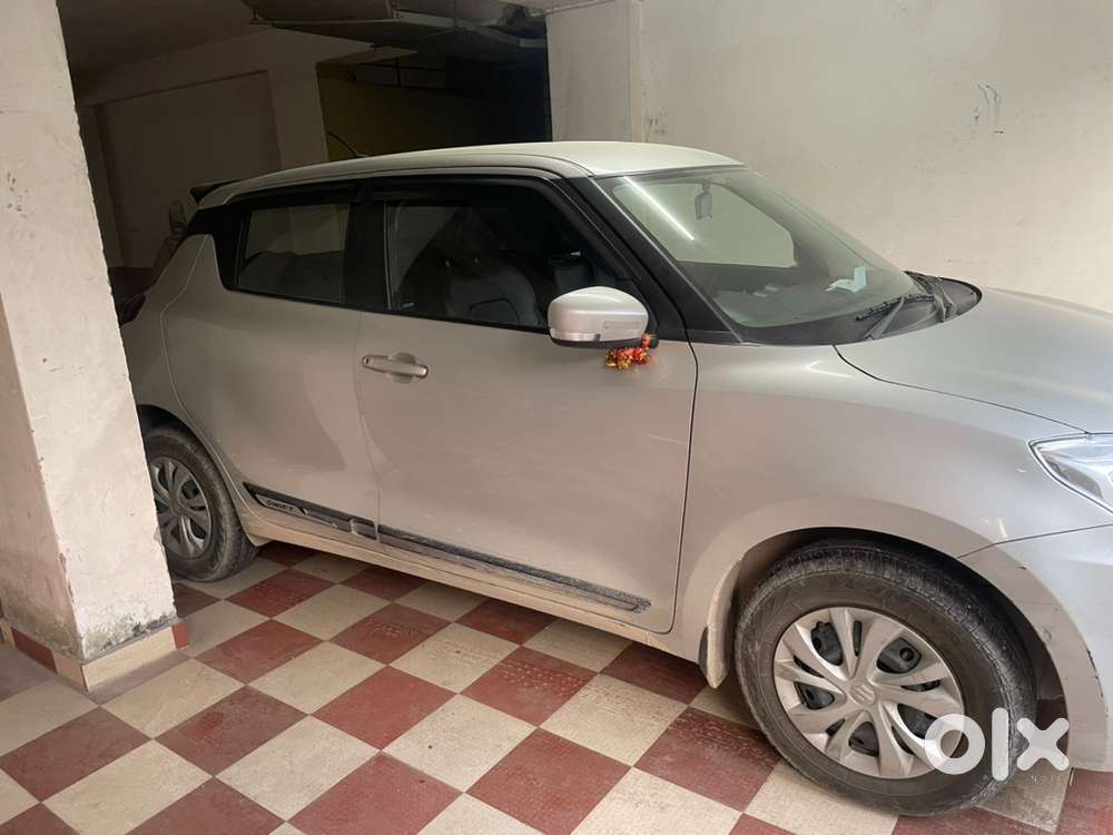 Maruti Suzuki New-gen Swift 2021 Petrol 12500 Km Driven