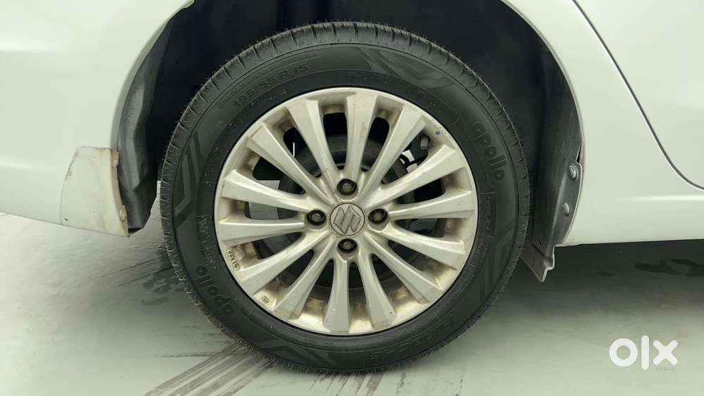 Maruti Suzuki Ciaz 2014-2017 At Zxi, 2016, Petrol