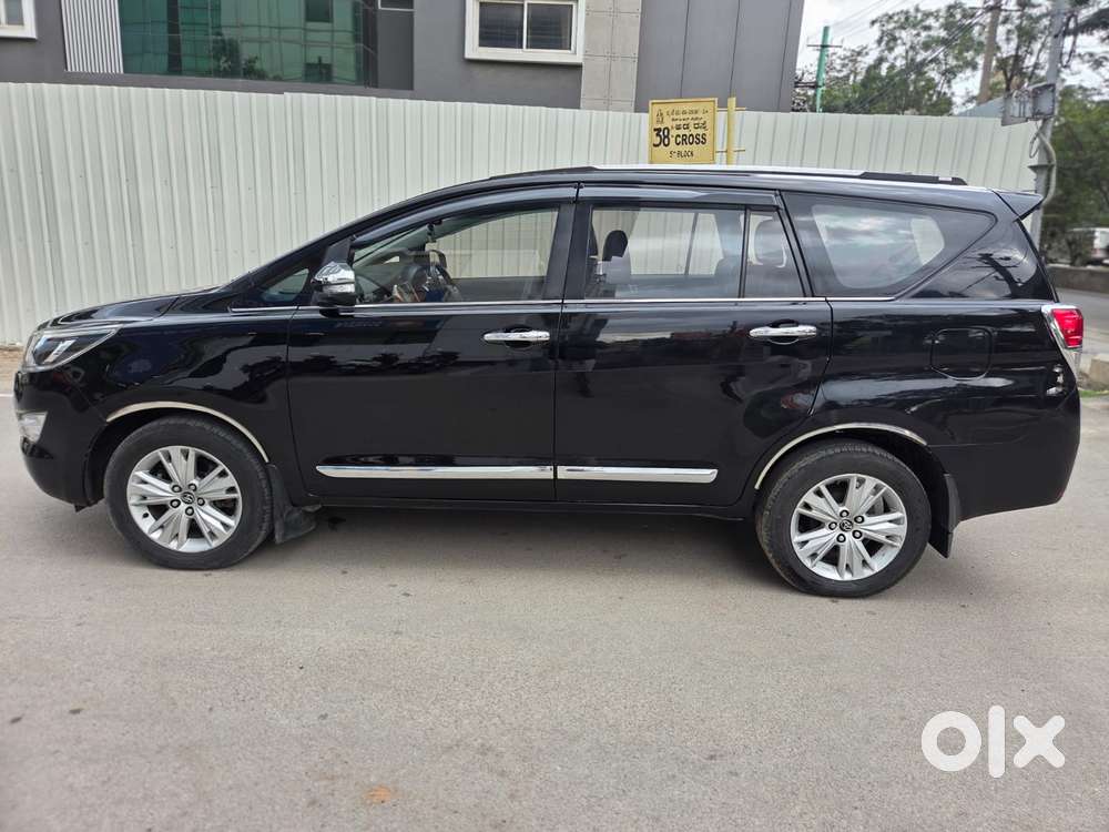 Toyota Innova Crysta ZX 2.4 Diesel 7 Seater, 2016, Diesel