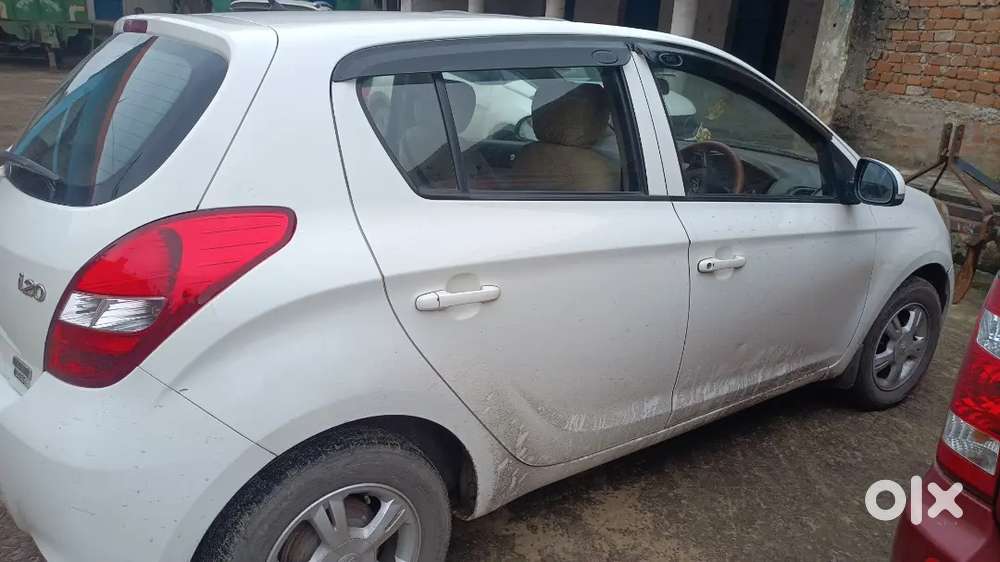 Hyundai I20 Asta 2010 Second Owner