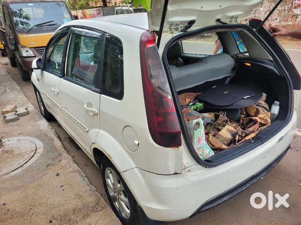 Ford Figo 2012 Diesel 115000 Km Driven Rc Book Missing
