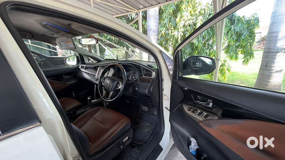 Toyota Innova Crysta Diesel 2018 Model
