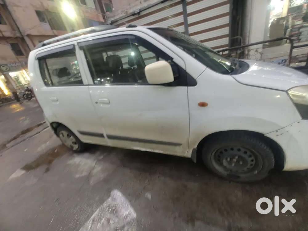 Maruti Suzuki Wagon R Flex Fuel 2013 Petrol Well Maintained