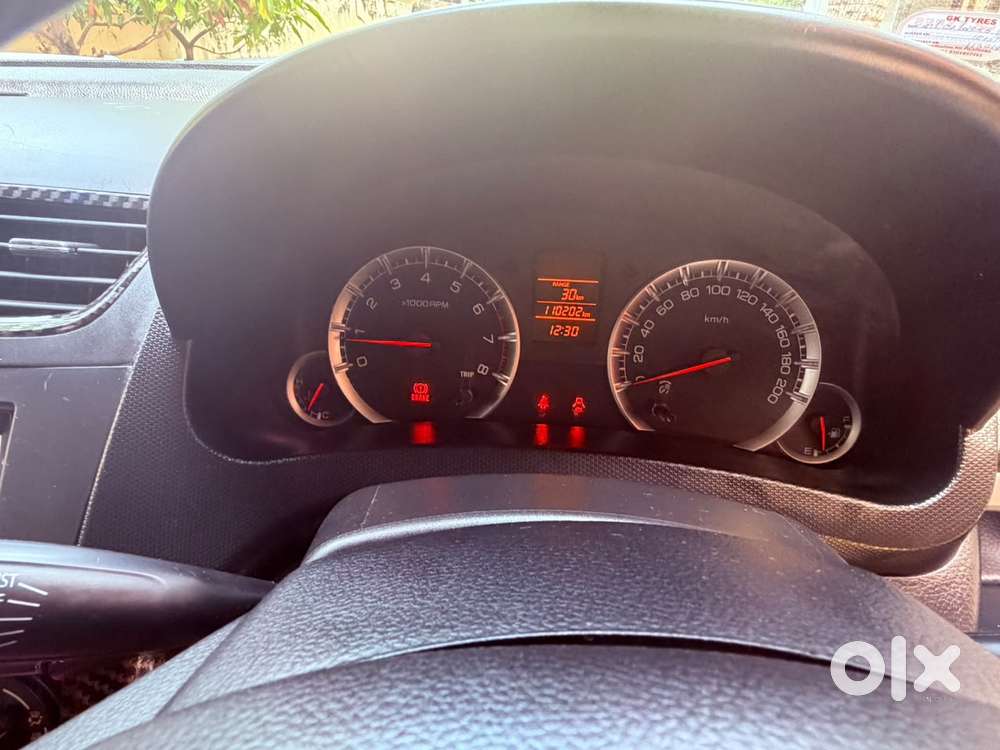 Maruti Suzuki Swift Vxi, 2016, Petrol
