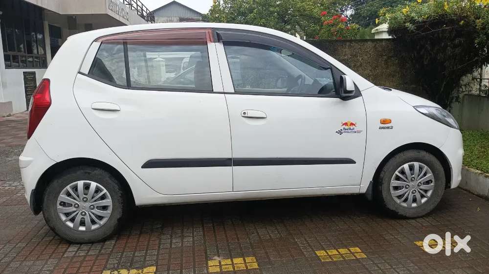 Hyundai I10 Sportz 2014 Model