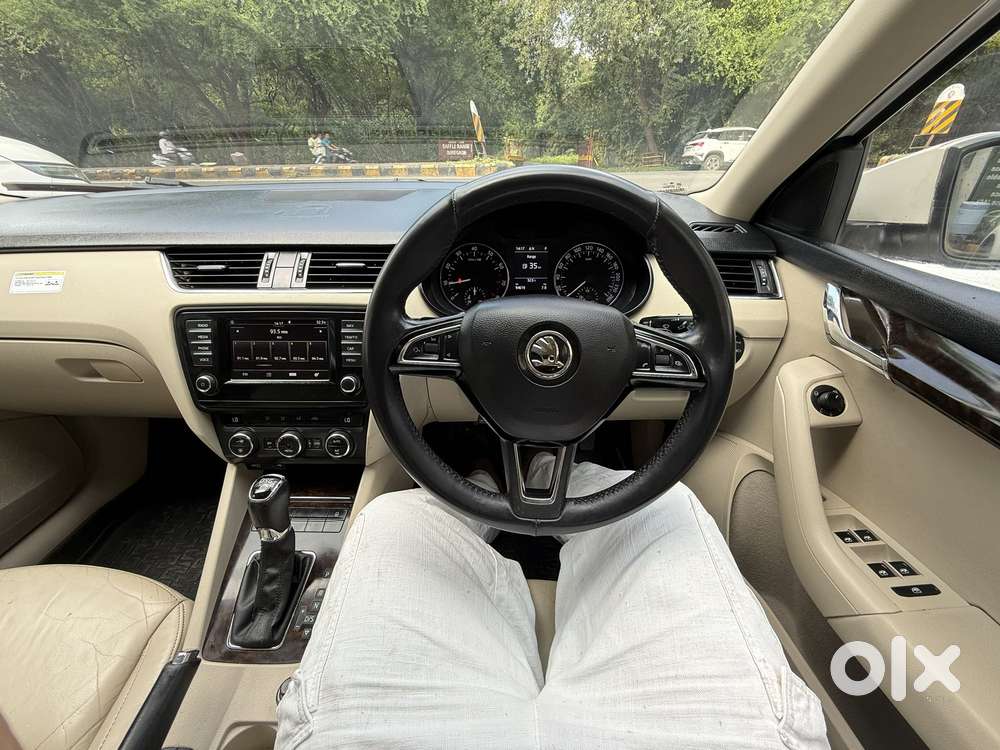 Skoda Octavia 1.8 Tsi Style Plus At, 2017, Petrol
