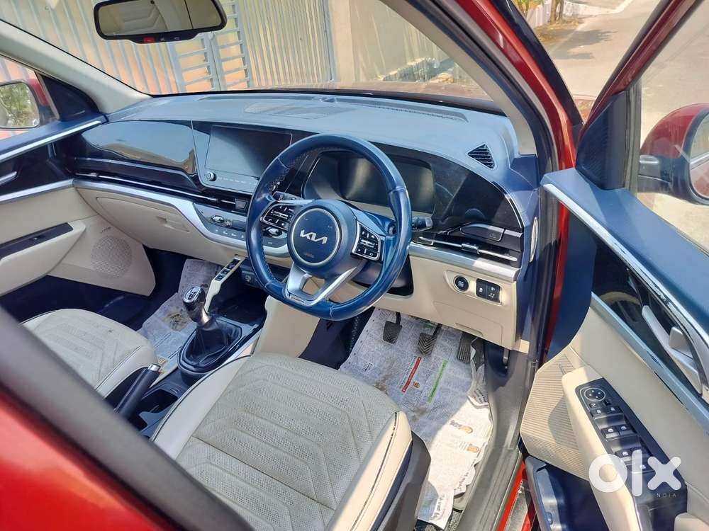 Kia Carens 1.5 Luxury Plus Turbo 7 Str, 2022, Diesel