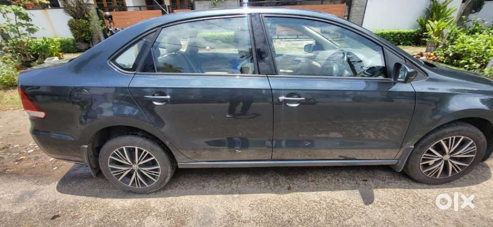 Volkswagen Vento 1.6 Highline, 2019, Petrol