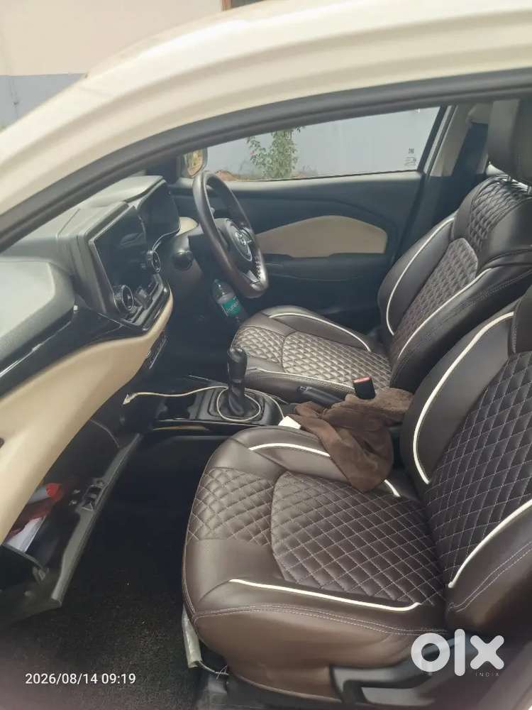 Toyota Glanza 1.2 E 2025 Cng