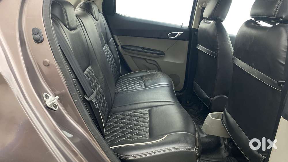 Tata Tiago 1.2 Revotron Xza, 2018, Petrol