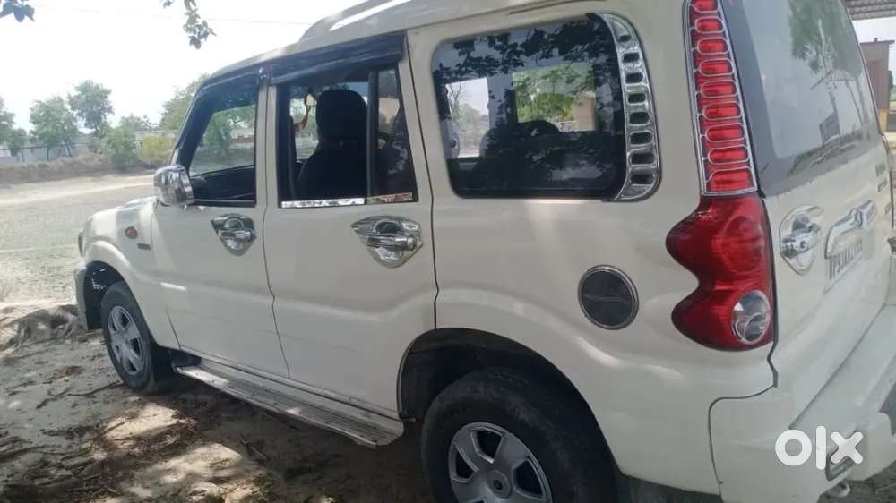 Mahindra Scorpio Diesel 2011 Car