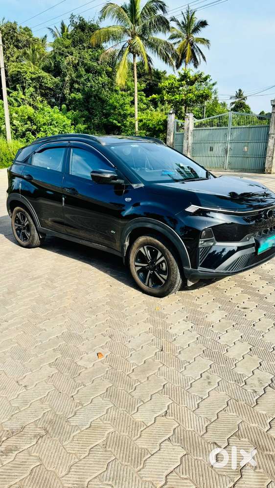 2024 Electric Variant Empowered+ Lr