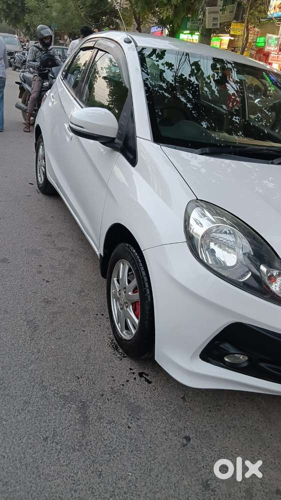 Honda Brio Vx (o) At, 2016, Petrol