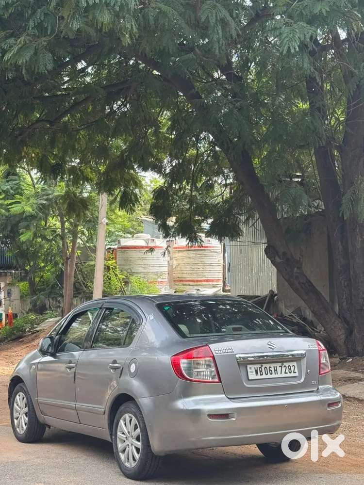 Maruthi Suzuki.  Swift Sx4