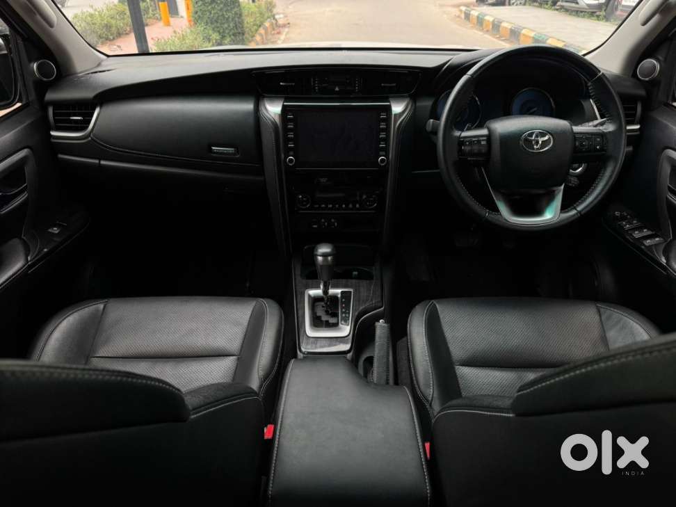 Toyota Fortuner 4x2 At 2.8 Diesel, 2022, Diesel