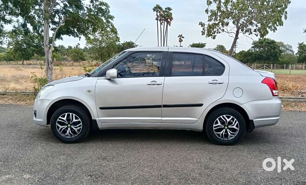 Maruti Suzuki Swift Dzire Vxi, 2010, Petrol
